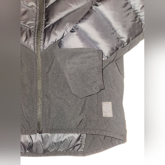 SKINS Compression Activewear Down Jacket SZ XS Black - Picture 3 of 11
